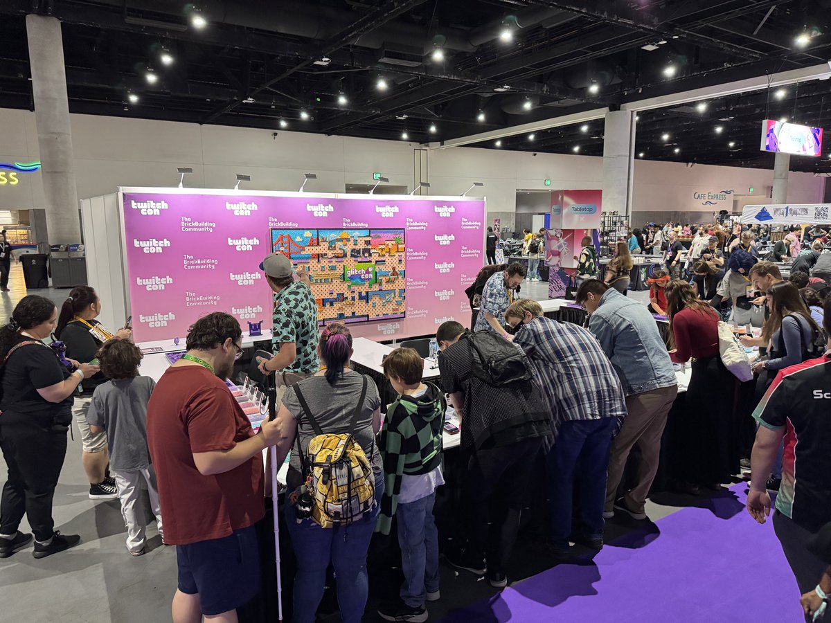 Kicking off Day 2 strong with a bunch of awesome builders helping us get this amazing brickbuilt mosaic done <a href="/TwitchCon/">TwitchCon</a>! 💜

Make sure to come on over and help with this beautiful build 🙌

We’re just across from Elgato between Tabletop and St. Jude!