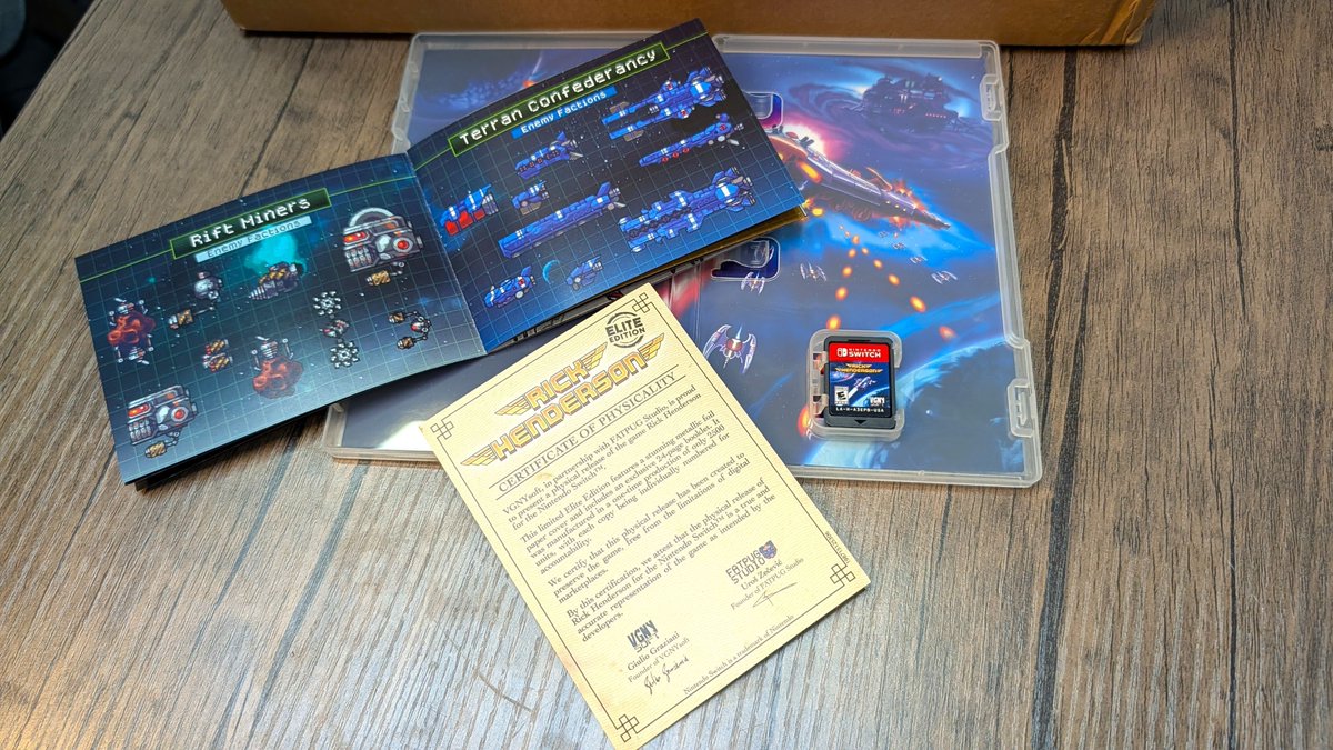 VGNYSoft's tweet image. Take a look inside the #EliteEdition of #RickHenderson. Along with the cartridge and certificate of physicality, you’ll get a 24-page booklet filled with story info, character details, official art, and more. The Elite Edition is only available through us so reserve your copy…
