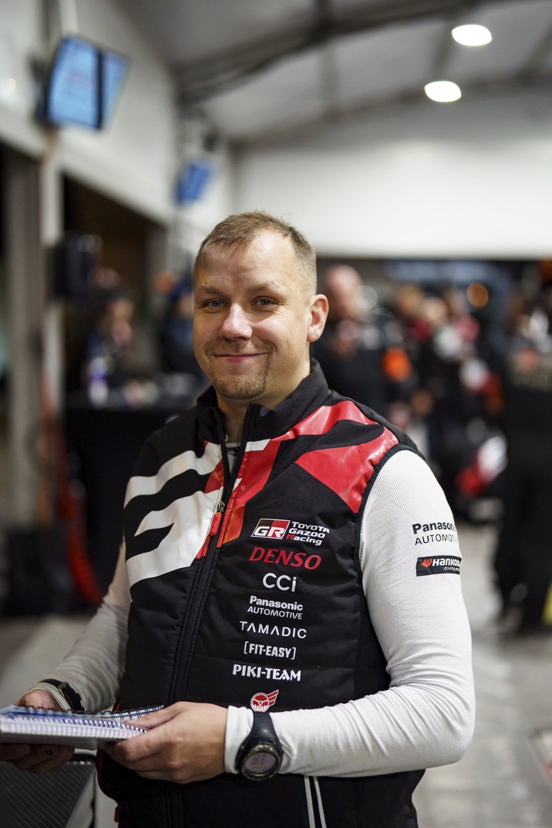 JonneHalttunen's tweet image. Long and challenging day at the office but it worth it! 
We are leading tonight 👌

We had good feeling whatever conditions we faced. But we know that tomorrow is also a big day with tight battle for points! 

#wrc  #jonnehalttunen #codriver #konnegroup #marinefi #pikiteam