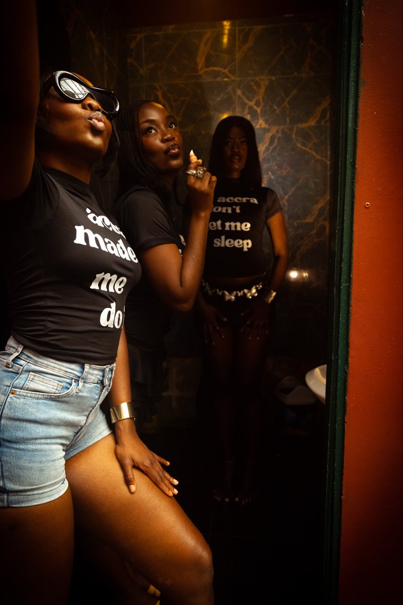 GIRLS’ BATHROOM CHRONICLES — WHERE ALL THE REAL FUN HAPPENS 🤏🏾✨ | SWIMSBYDIDI.COM