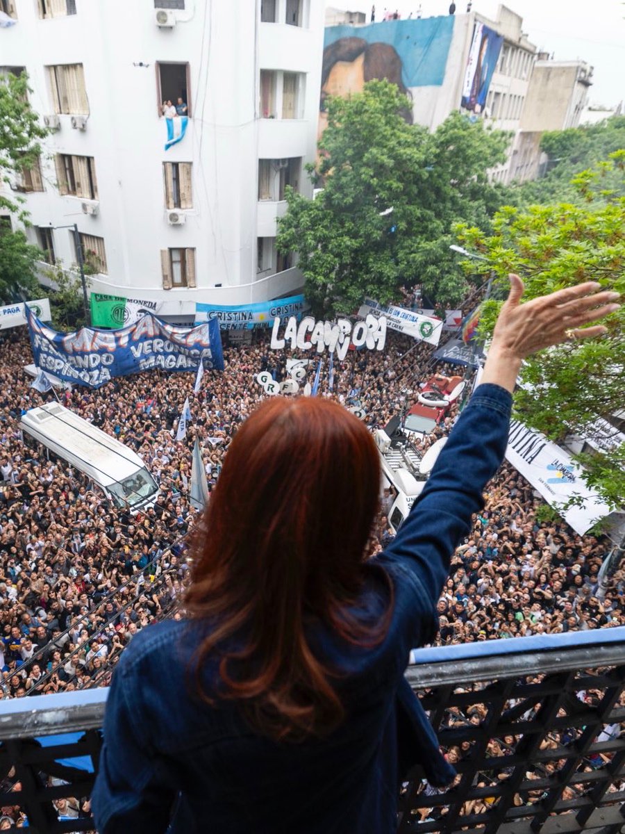 Alexia Abaigar tweet media