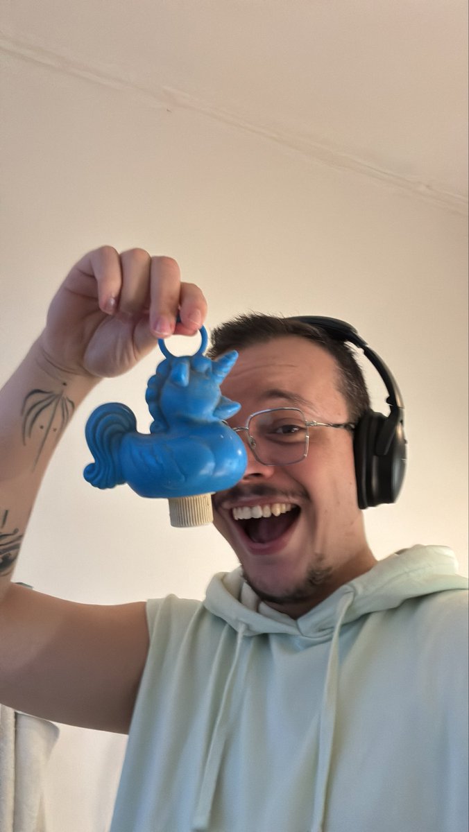 J’AI TROUVÉ UN CANARD LICORNE DE LA PÊCHE AUX CANARDS DANS LA RUE