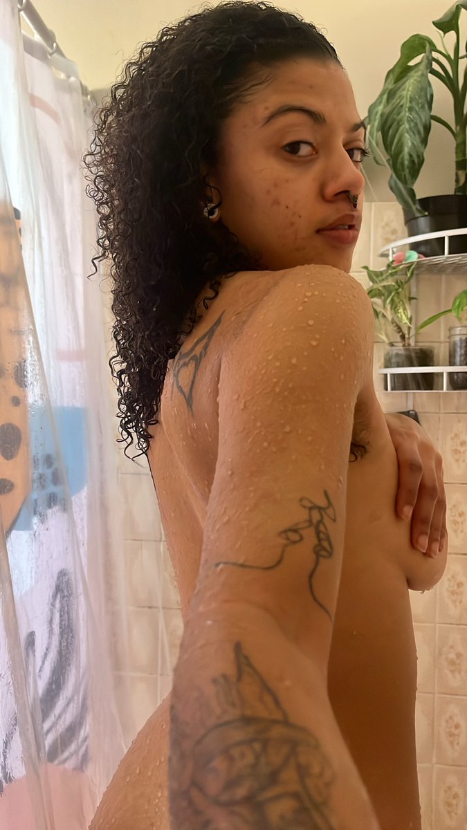 You know what to do 🙂‍↕️ onlyfans.com/a.mari.a.mari.… 

#LoveYourW