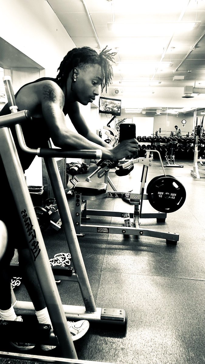 imjayhern's tweet image. Putting on good weight 💪🏽💪🏽 #stackgooddays