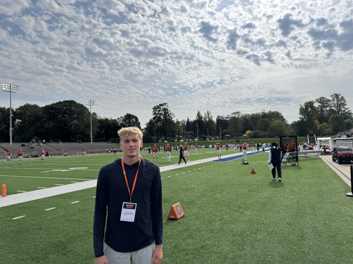 StantonKapla's tweet photo. Thanks @HopeCollegeFB for the hospitality today. Great turnout &amp; W! @CoachJArnold4 @CoachHawken @PStuursm https://t.co/6b9CtsCITW