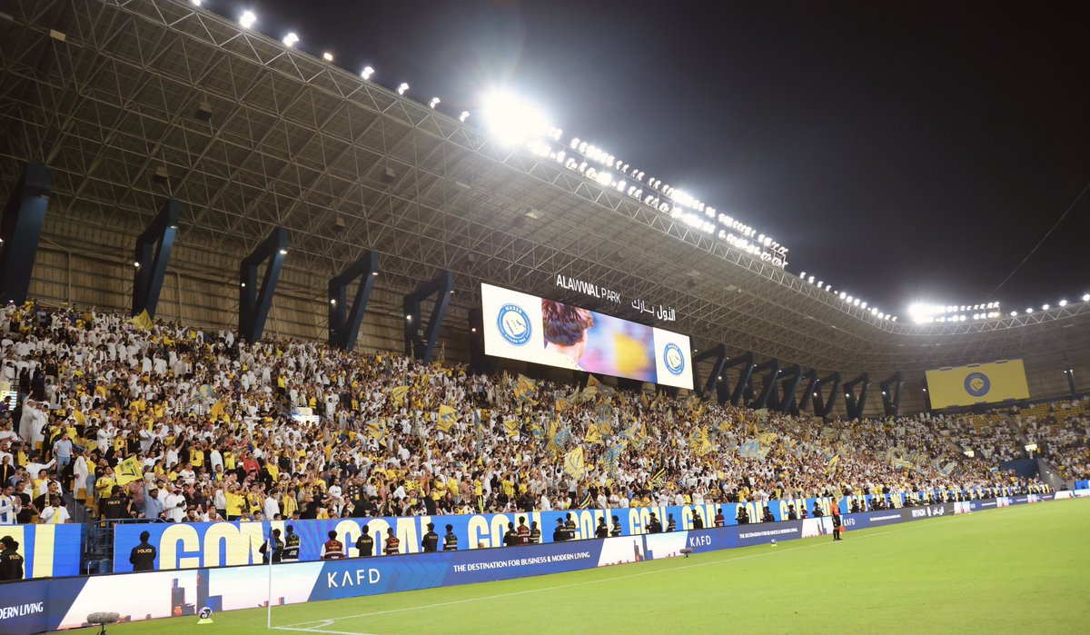 AlNassrFC's tweet photo. ليلة فـرح .. أصبحت أجمل بهذا المنظر 💛 https://t.co/PYWpTJeqd2