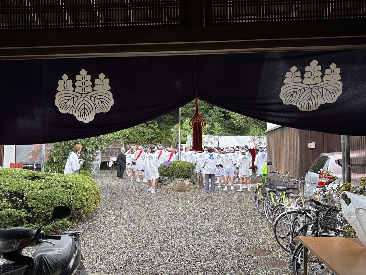dombly's tweet photo. 集合
#諸羽神社 #秋季大祭 https://t.co/NOwisvhc6a