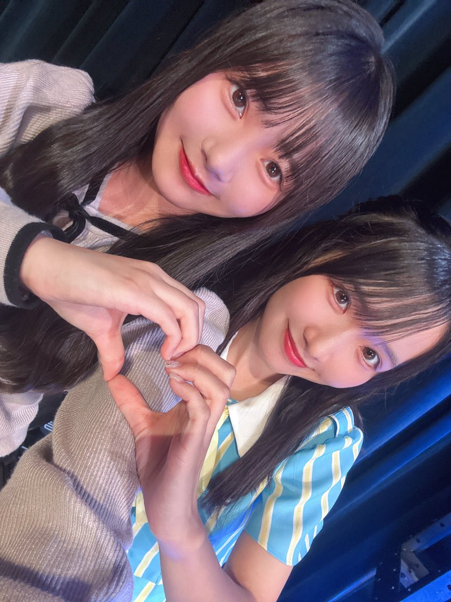cocoha_egu424's tweet image. #STU48LiveTour2025
#傷つくことが青春だ
昨日の福岡公演を見させていただきました!
STUさんの魅力を全身で浴びました⚓️💭
パフォーマンスも見入ってしまいましたしフォーメンション移動やスカートの使い方がすごく丁寧で綺麗でした……勉強になりました!
ありがとうございました🙇🏻🩵