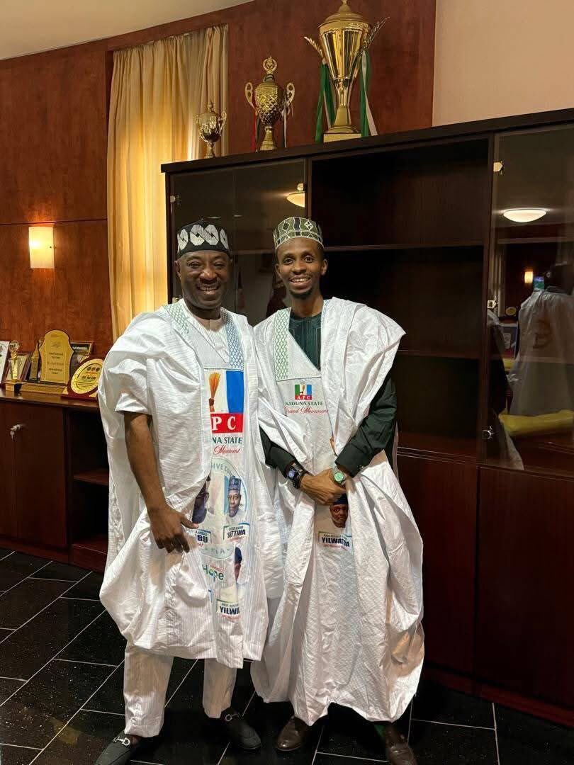 A picture that says a lot. Hon. <a href="/B_ELRUFAI/">Hon. Mohammed Bello El-Rufai</a> Ikon Allah.
