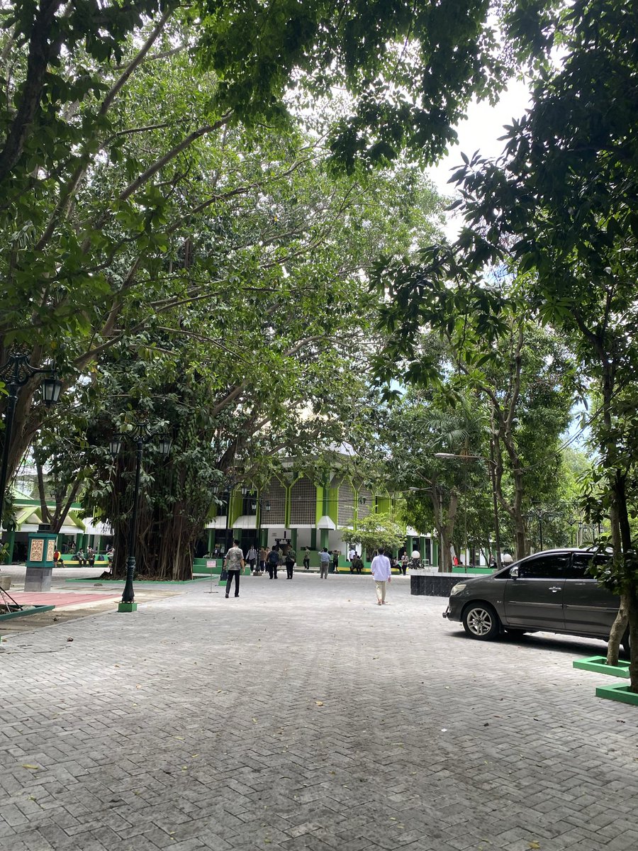 Komploh (@komplohhh) on Twitter photo 