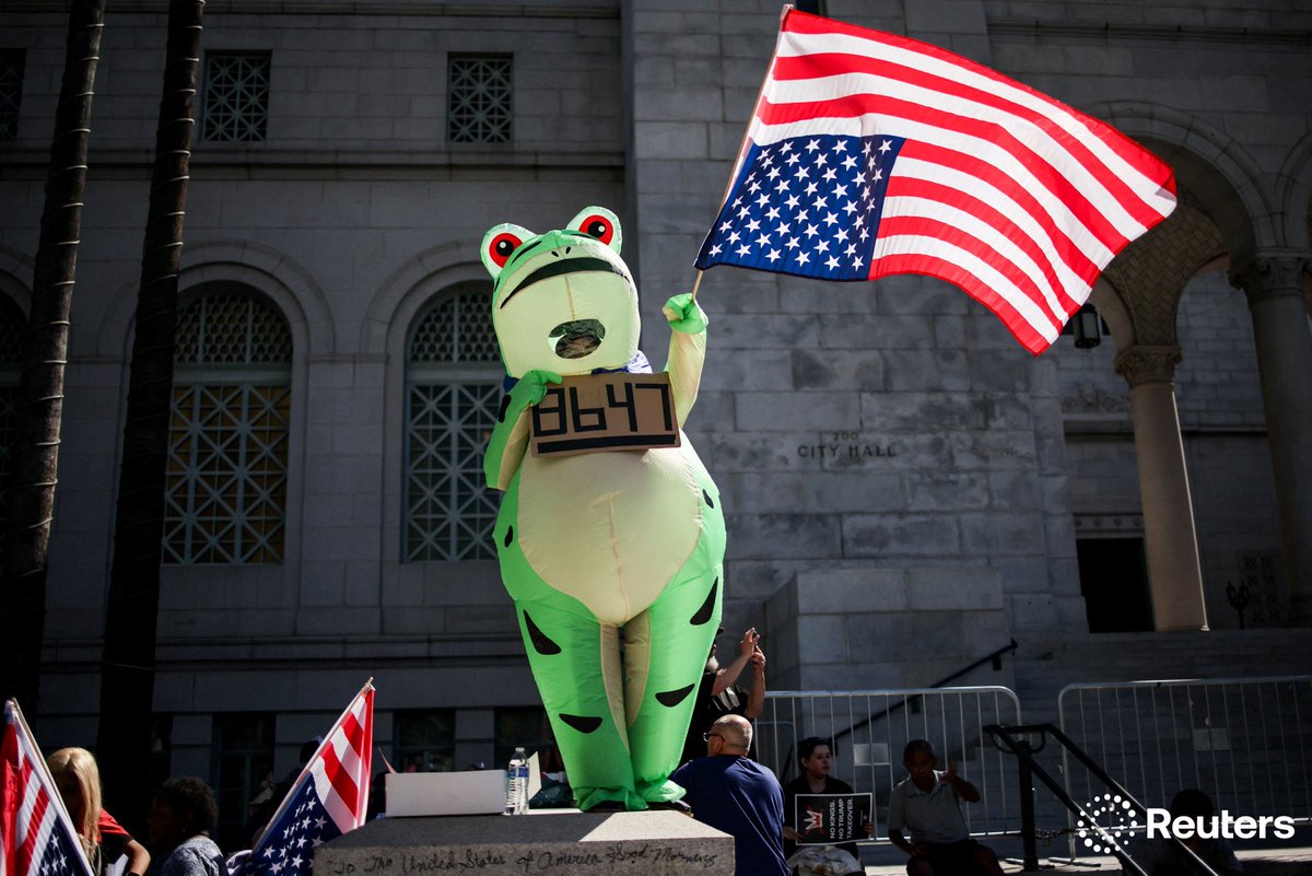 corinne_perkins tweet media