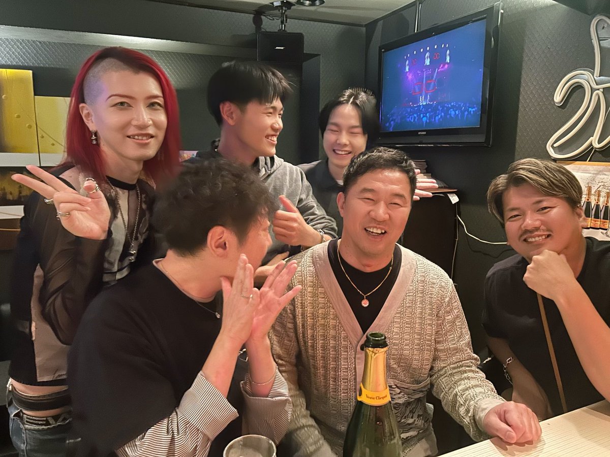 the_golden_dawn's tweet image. 今週もありがとうございました🫶💕

グリーンバナナ、今月はエリックのバースデー月間です🍌

来週は推しのノンケの初出勤なので、本気出したいと思います💪

エリックにラブブ貰ってしまった🥹