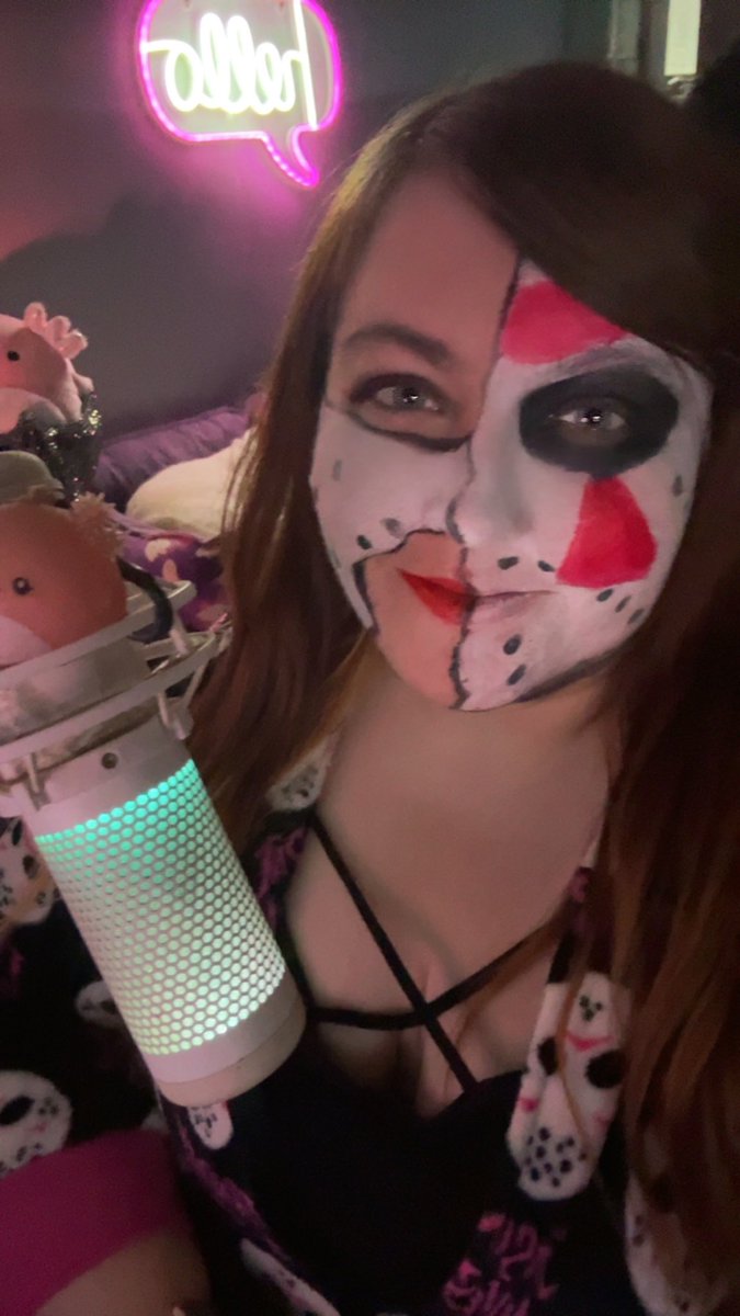 One hour until my 5 year Streamiversary party!! Come join the fun over on Twitch! We’ll play games, have a giveaway, and even try some sour candy for every 10 subs!