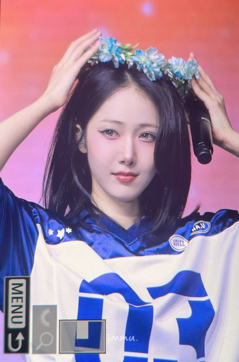 immutable116's tweet image. 251018 홍콩 콘서트 프리뷰

#비비지 #신비 
#VIVIZ #SINB