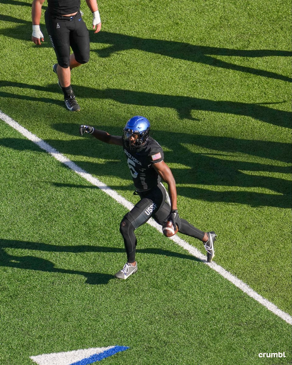 Photos of the game always hit harder after a WIN ⚡️📸