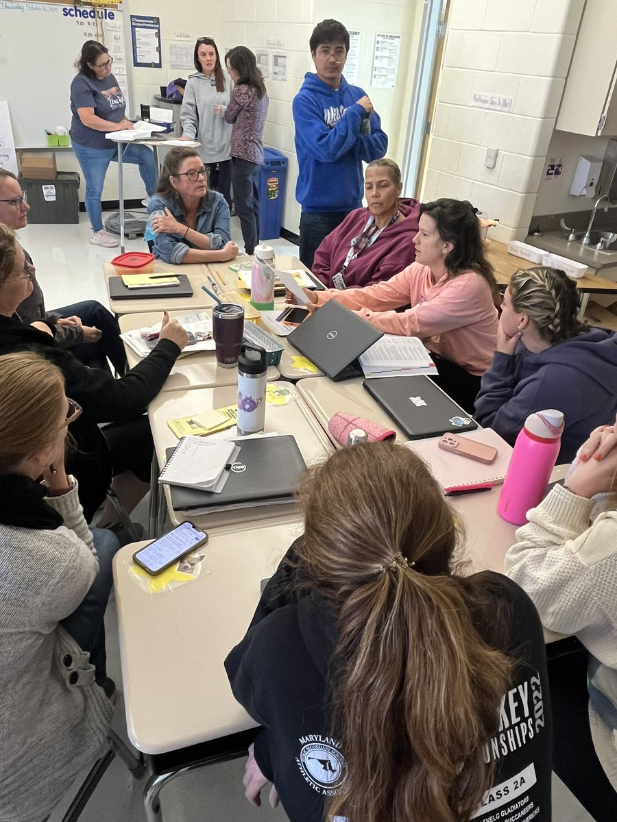 WWESPrincipal1's tweet image. So proud of the WWES staff on showing up to DWPL day with a serious mindset to learn a bit more. The facilitators were strong, staff engaged & outcomes achieved💙🐾🤍 @Director_DSLI @CiantiW @miriampeska
#WildcatsForTheWin