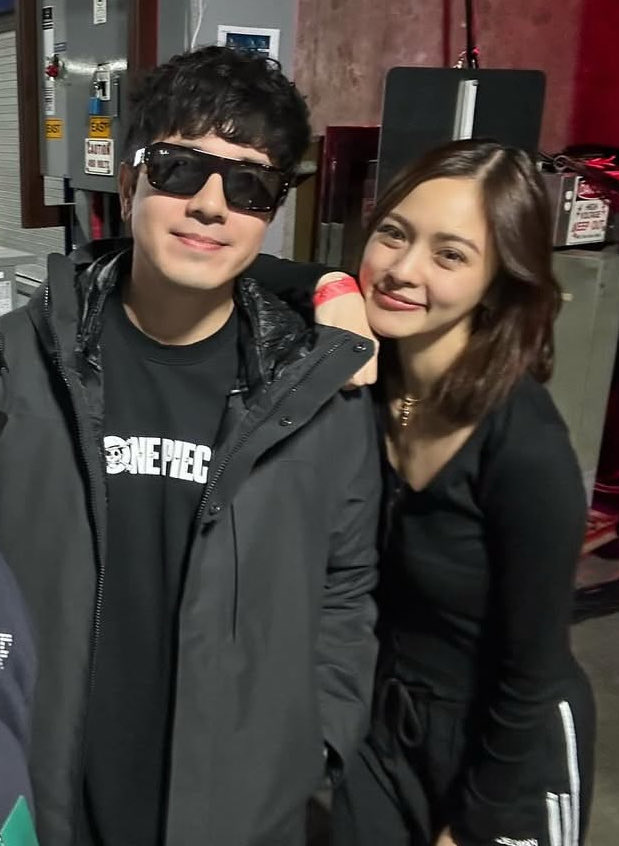 Ang ganda at gwapo, sobrang fresh.

Literally iba tlaga ang hangin sa Canada. 

KIMPAU SaASAP VANCOUVER
#KimChiu #PauloAvelino #KimPau