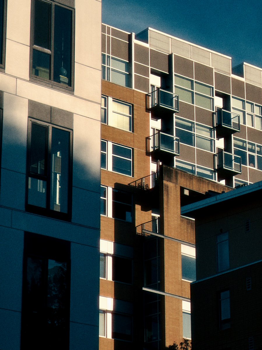 zackkcore's tweet image. love the #moodapp