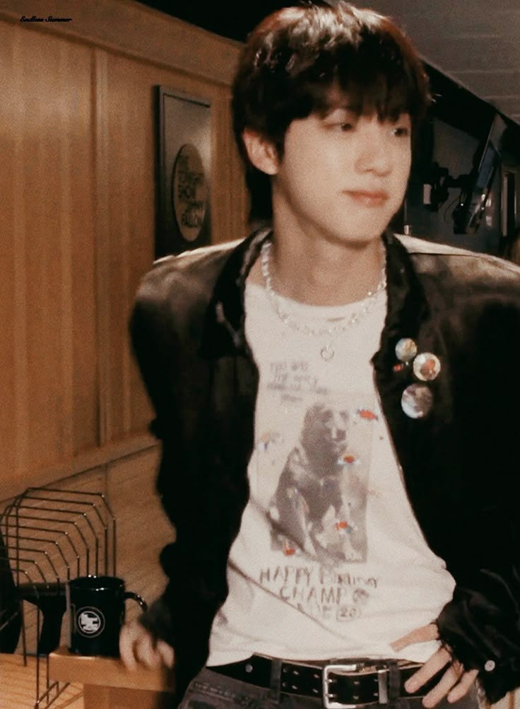 I vote #Jin for #2025MAMAVOTE