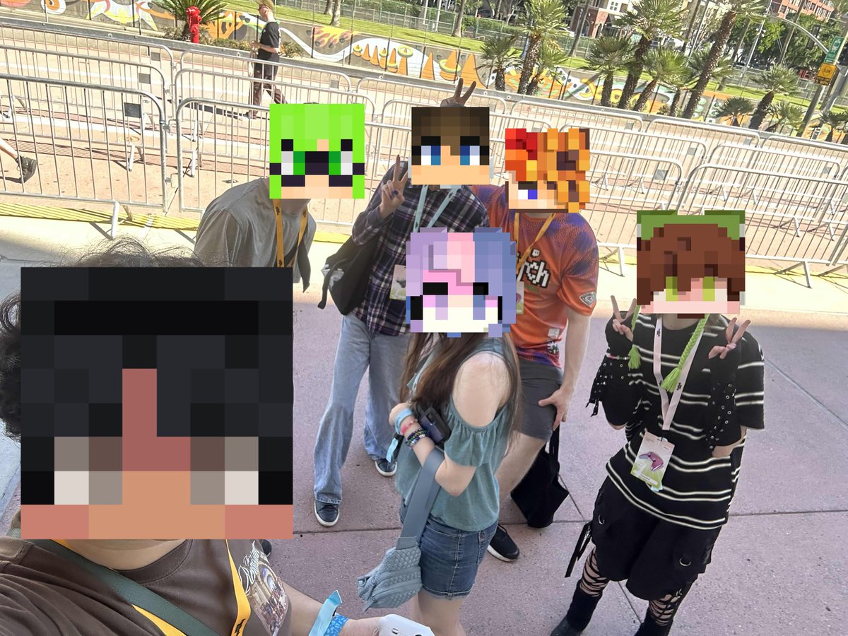 MORE TWITCHCON FRIENDS!! YAY!!