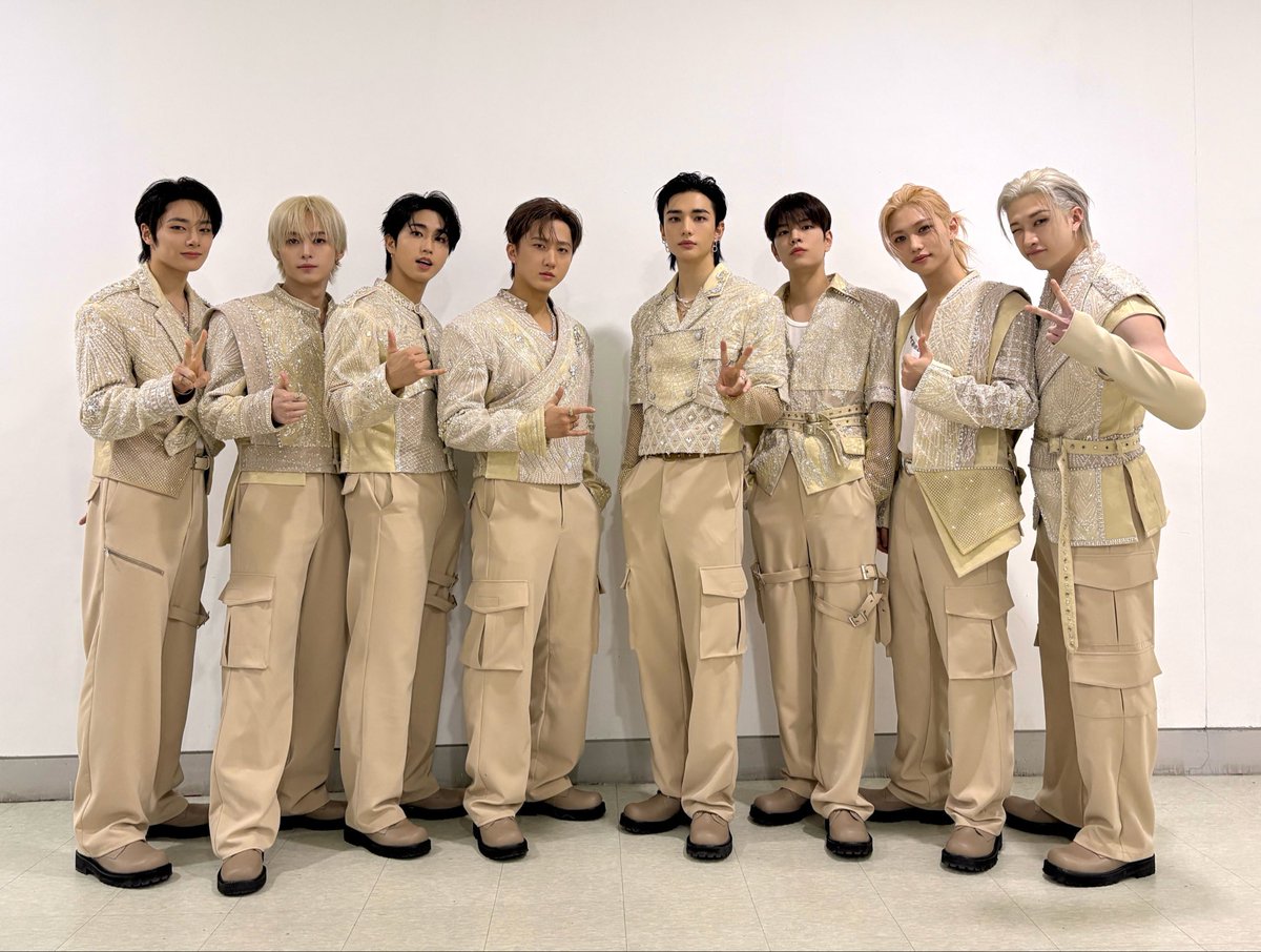 1 repost = 1 vote

I vote for #StrayKids on #2025MAMAVOTE