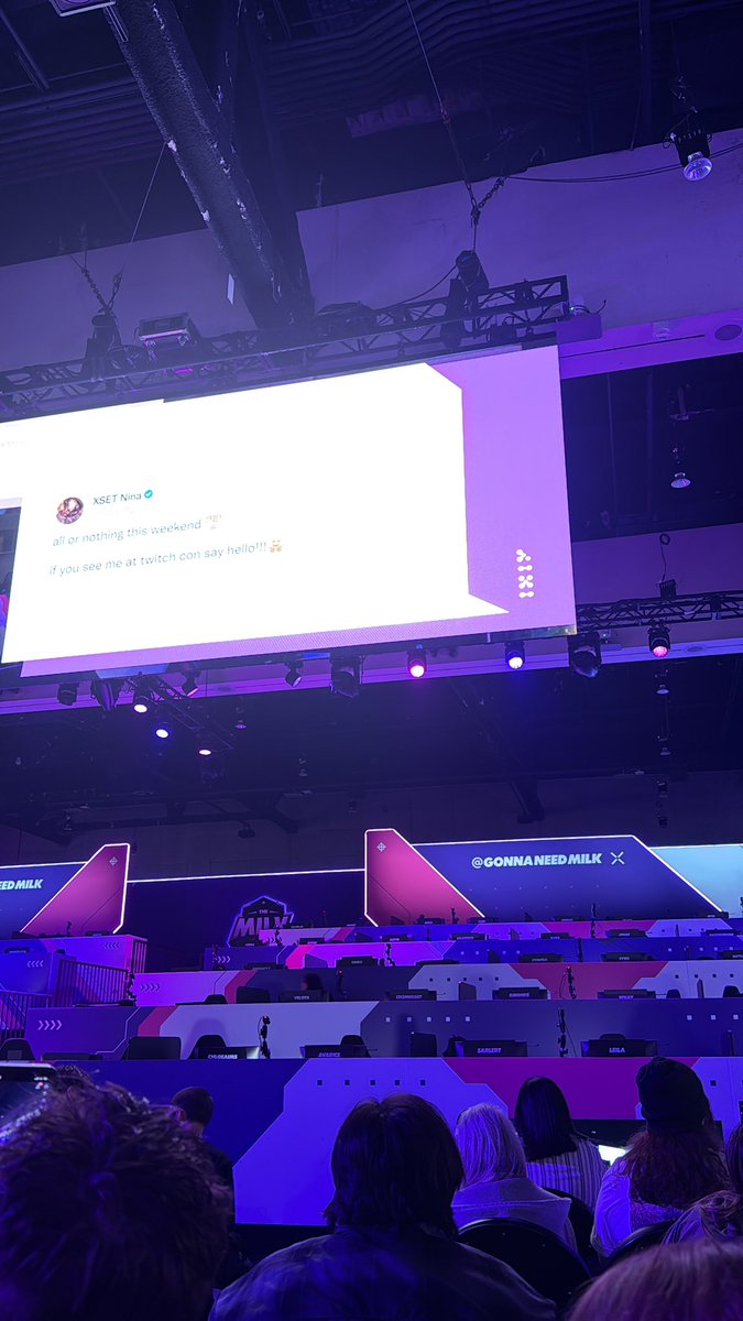 LAlpha7714's tweet photo. LETS GO! We out here at the milk cup with @kindloll 

Rooting for @fraanticc and @kanaryfn7 to take home that trophy. https://t.co/PhGaPQIrCo