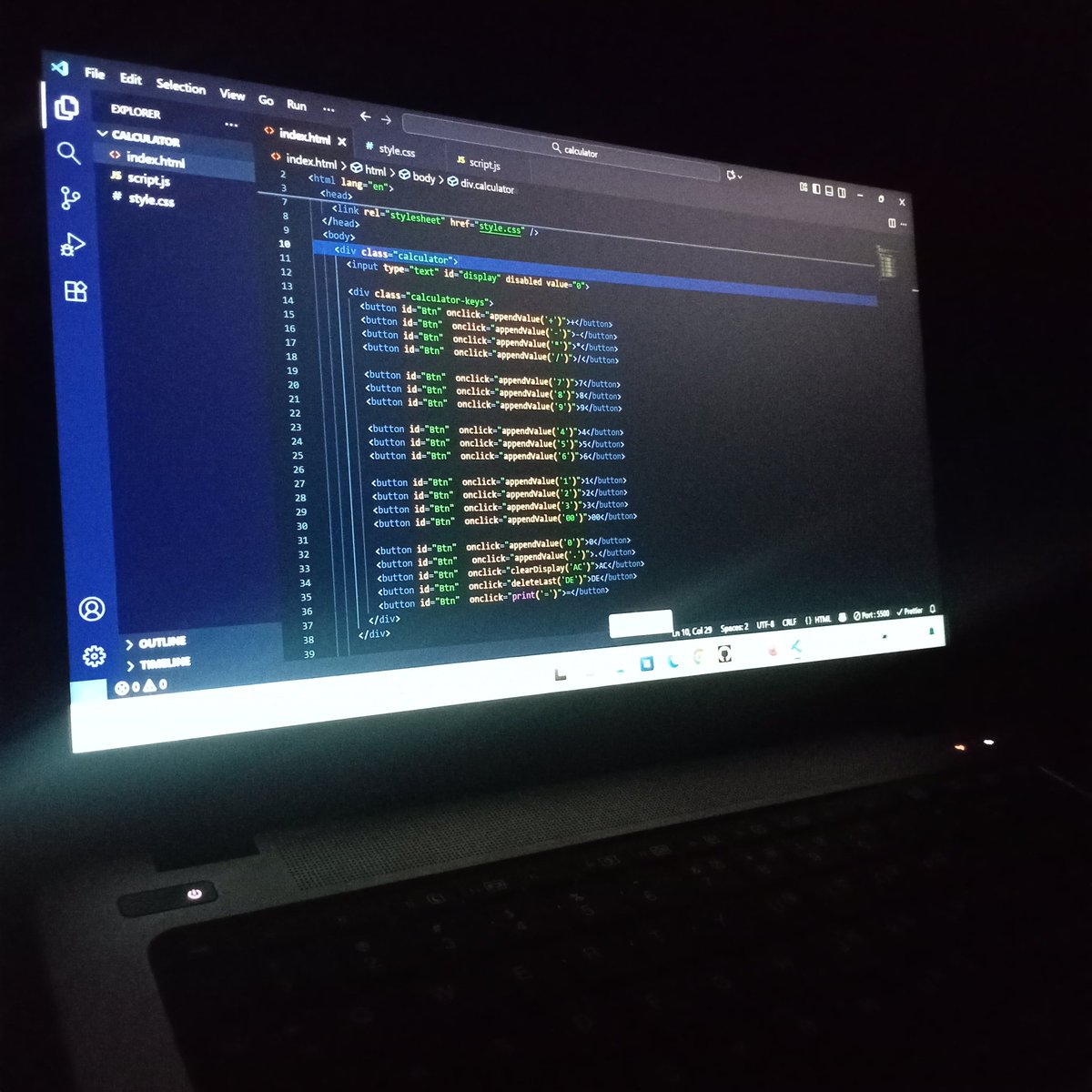 Oc_paschal_code's tweet image. Day 18 Learning JavaScript.
Almost went crazy trying to fix my project. It wasn’t working until my tutor pointed out something mising in my HTML. I’m just proud of how far I’ve come last month I knew nothing about JS, but look at me now. I’ll get there no mater how long it takes.