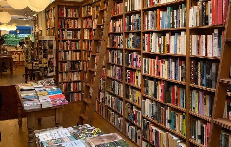 Let's go to the bookstore 📚