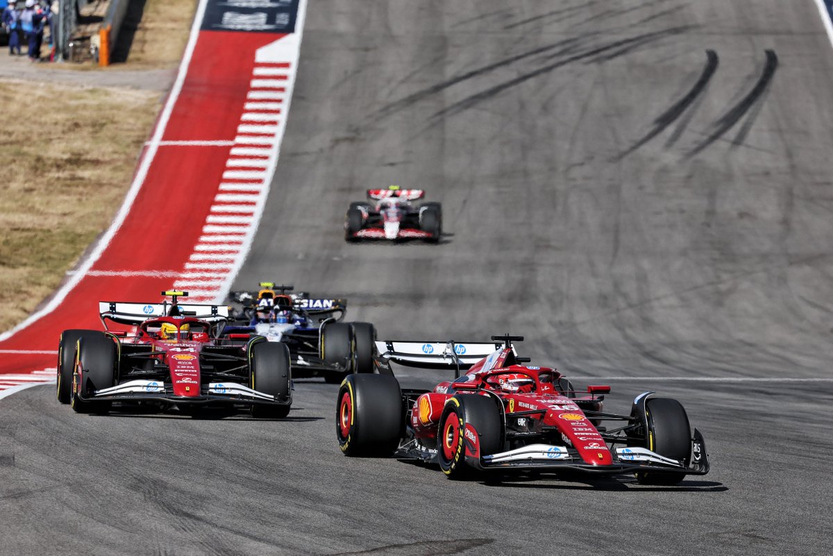 „Nyomtam, mint az őrült” – így került Hamilton elé, aztán mögé Leclerc m4sport.hu/forma-1/cikk/2…