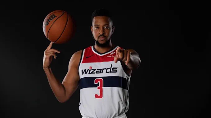 Image from JBomb (@JBombDFS)