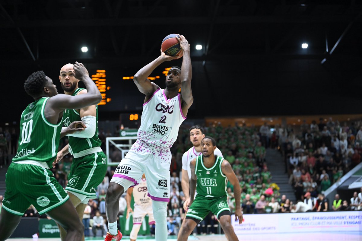 La 1e mi-temps en images 👀

(📸 <a href="/ADABloisBasket/">🐝 ADA Blois Basket 41 🐝</a>)