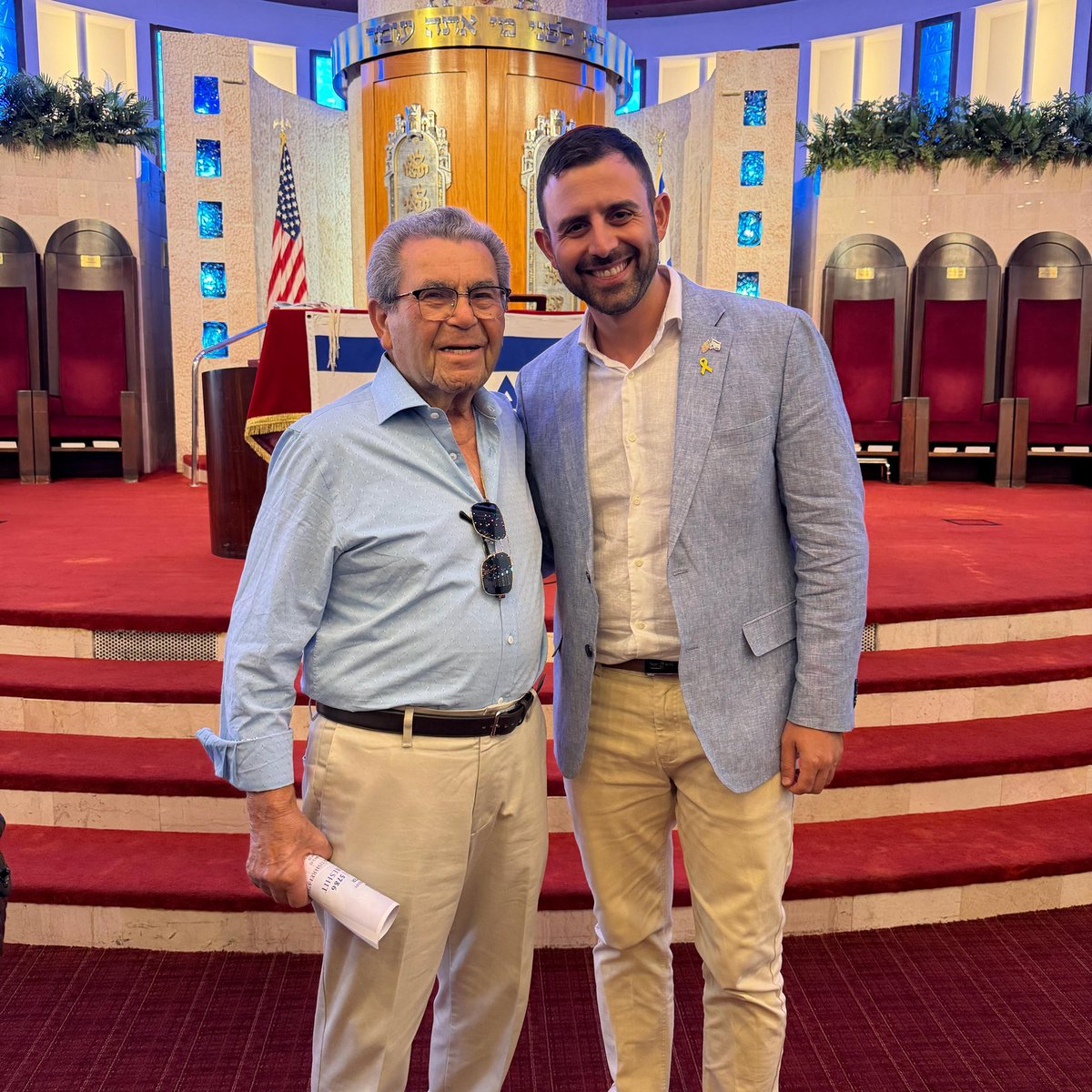 How old would you guess this gentleman is? I said not a day over 70.

So you can imagine my shock when he told me he fought in Israel’s War of Independence—77 years ago. And even more: that he survived Auschwitz.

This spritely war hero and Auschwitz survivor is standing tall at