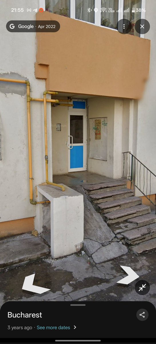 Scara de la blocul ala care a sarit in aer. Aveau 2 tevi de gaz. Cei cu centrala si restul