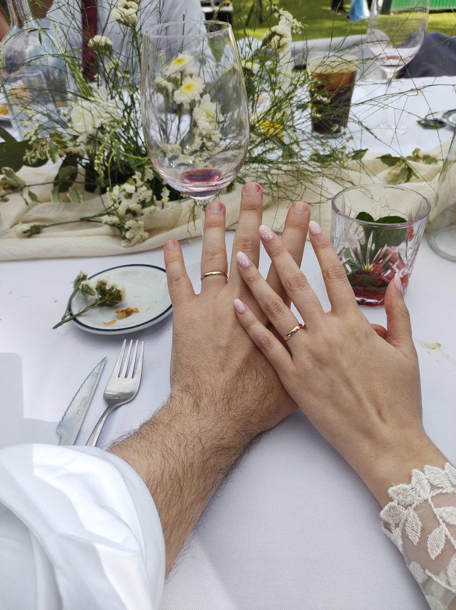 No somos más novios.