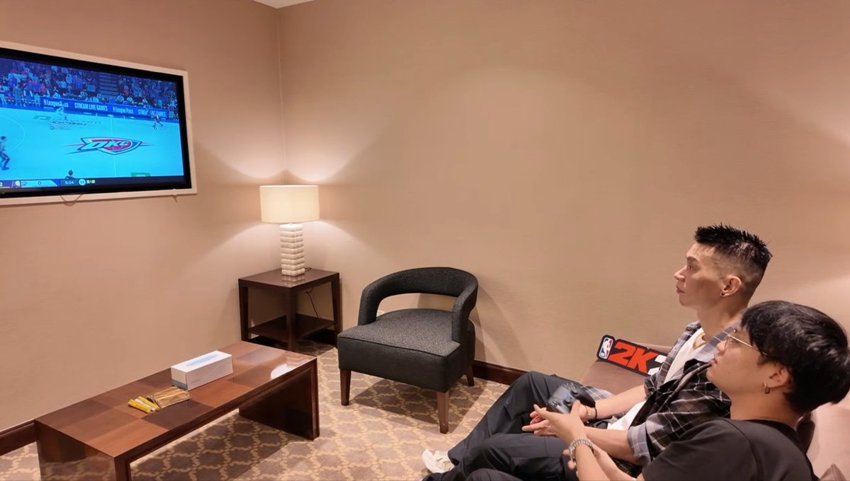 RDCHNGaming tweet media