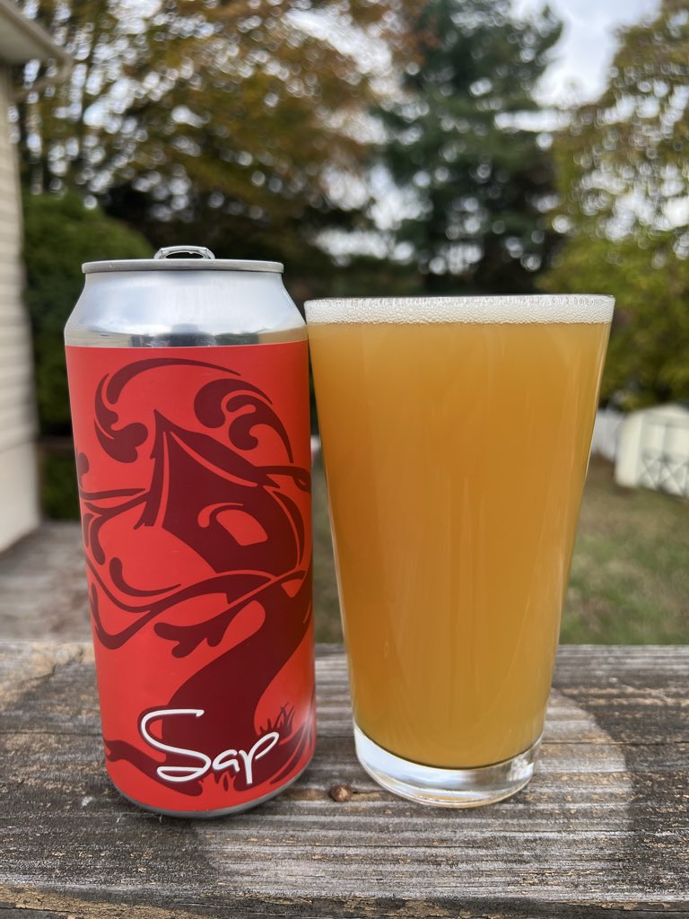 Saturday in the fall.   Football and good beer.   Cheers <a href="/NEBeerCommunity/">Northeast Beer Community</a> <a href="/TreeHouseBrewCo/">Tree House Brewing Co.🍺</a> <a href="/TreehouseLdog/">Tree House L-Dog</a> <a href="/MikeSlomba/">Squatchy Brew Dude😎</a> <a href="/Go_noles_de/">Rick Cooper</a>