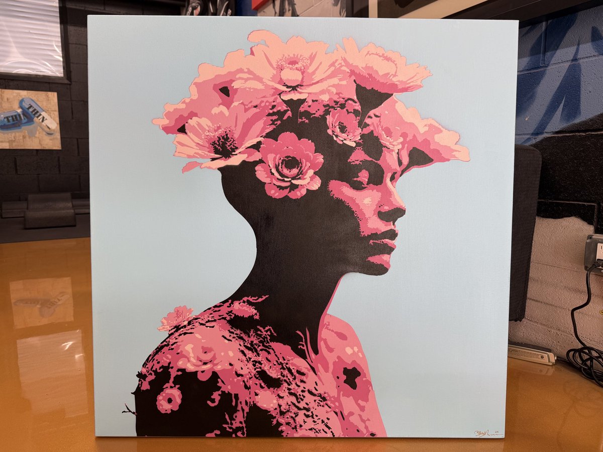 BillyMorrison's tweet image. Clearly in my “Pink and Blue Phase” 😂 EARTH MOTHER (pink) - 36” x 36” acrylic and spray on canvas. Available. Email info@billymorrisonart.com or direct message for more details.