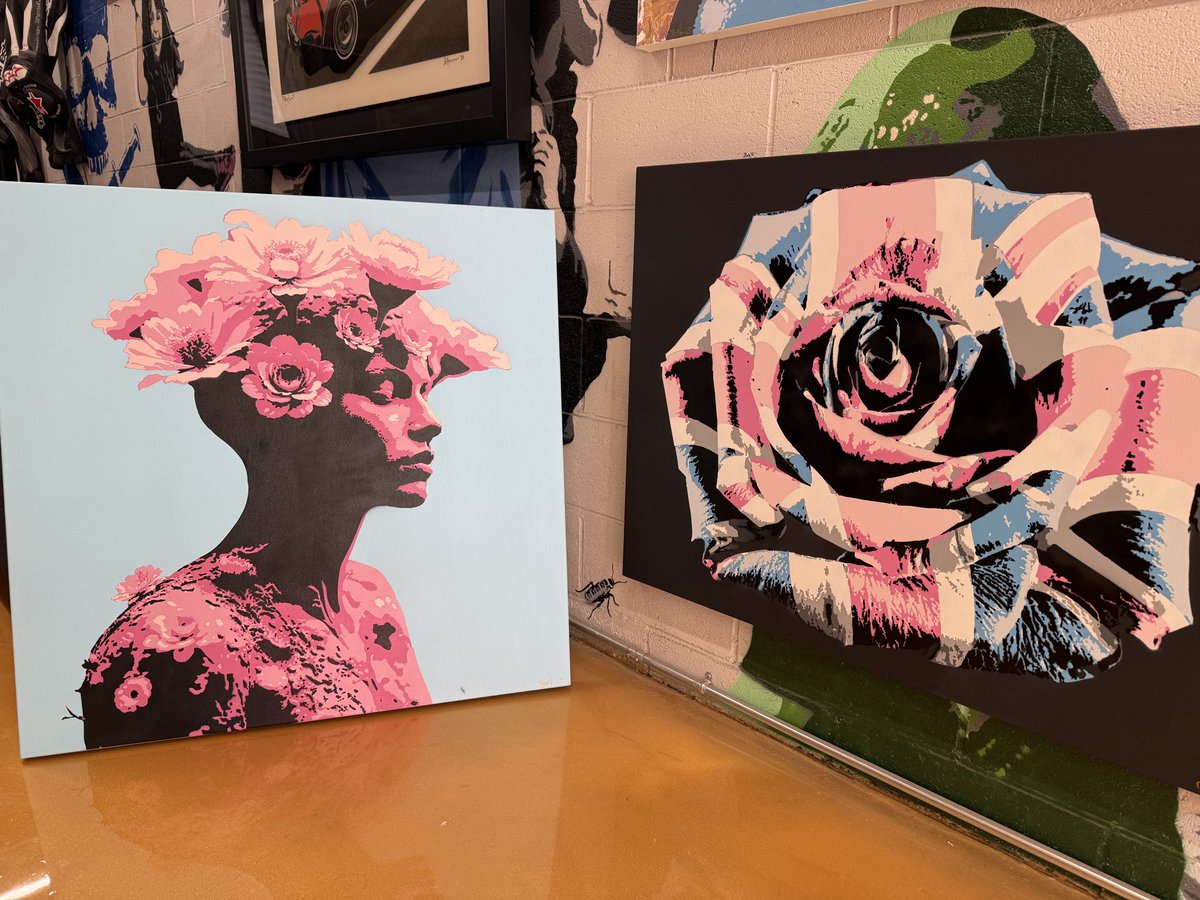 BillyMorrison's tweet image. Clearly in my “Pink and Blue Phase” 😂 EARTH MOTHER (pink) - 36” x 36” acrylic and spray on canvas. Available. Email info@billymorrisonart.com or direct message for more details.