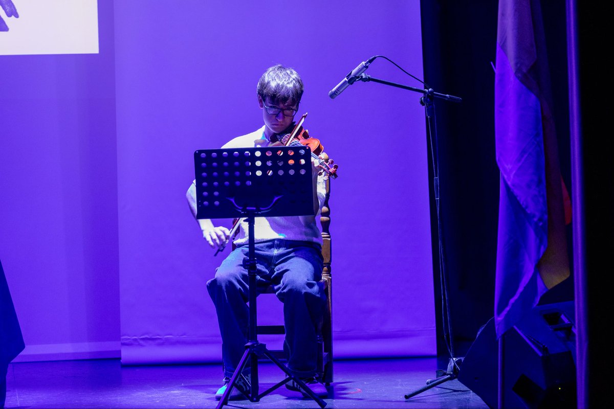 Hoy en Peñaranda de Bracamonte, hemos celebrado la séptima edición de los premios Benedicta Rodríguez Álvarez al compromiso con la Memoria Democrática

❤️💛💜
