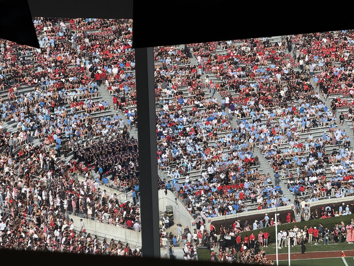 Brad Logan tweet media