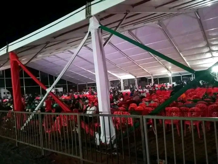 The venue of Baba burial ceremony (Jaramogi Oginga Odinga University ) is already filling up since 7pm
Tomorrow by 3am it will be over flooding