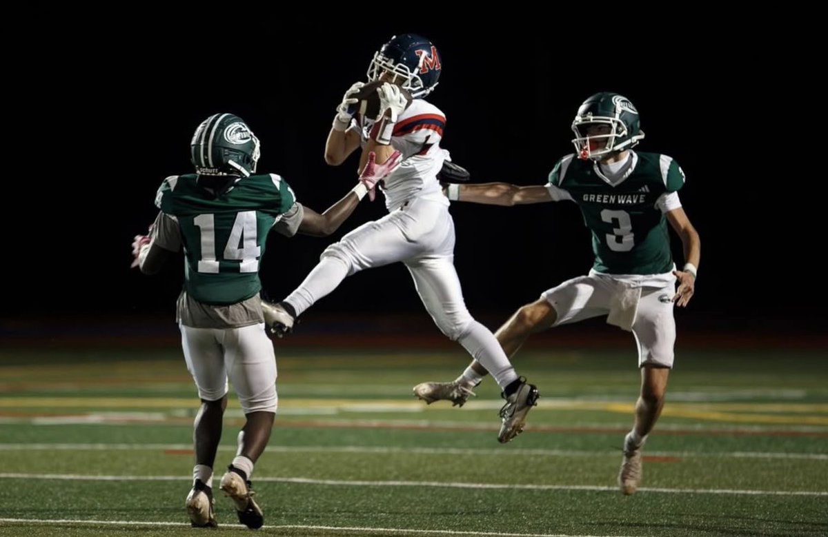 Carterhitshard's tweet photo. Game 6 vs Greenfield 🔒
• 11 Tackles
• 2 TFLs
• 1 Sack
• 2 Receptions — 66 Yards
• 2 Carries — 14 Yards
• 2 Punts — 47 Yards
• 2 Returns — 34 Yards
• 1 Touchdown

All three phases. Full effort, every snap. 
#classof2027 #football https://t.co/oXhn7zsMBe