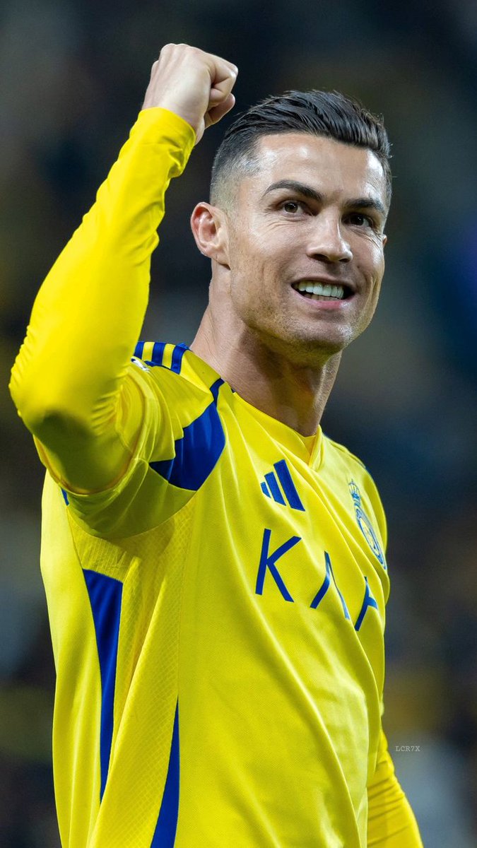 naveedusman07's tweet photo. What a Goal by GOAT 💪
#النصر https://t.co/DjRZ3qtc6n