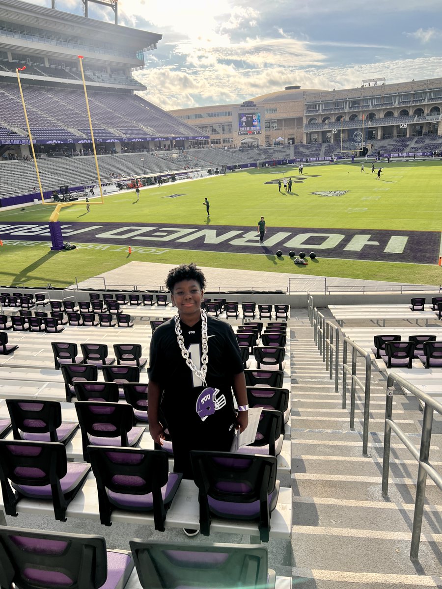 HopeFarmInc's tweet image. Amazing day for our Quiet Giant, Taylor and his mom watching TCU beat Baylor!  So far, TCU is undefeated when a Quiet Giant is in attendance!  Thank you @dmleasing and @tcuathletics!