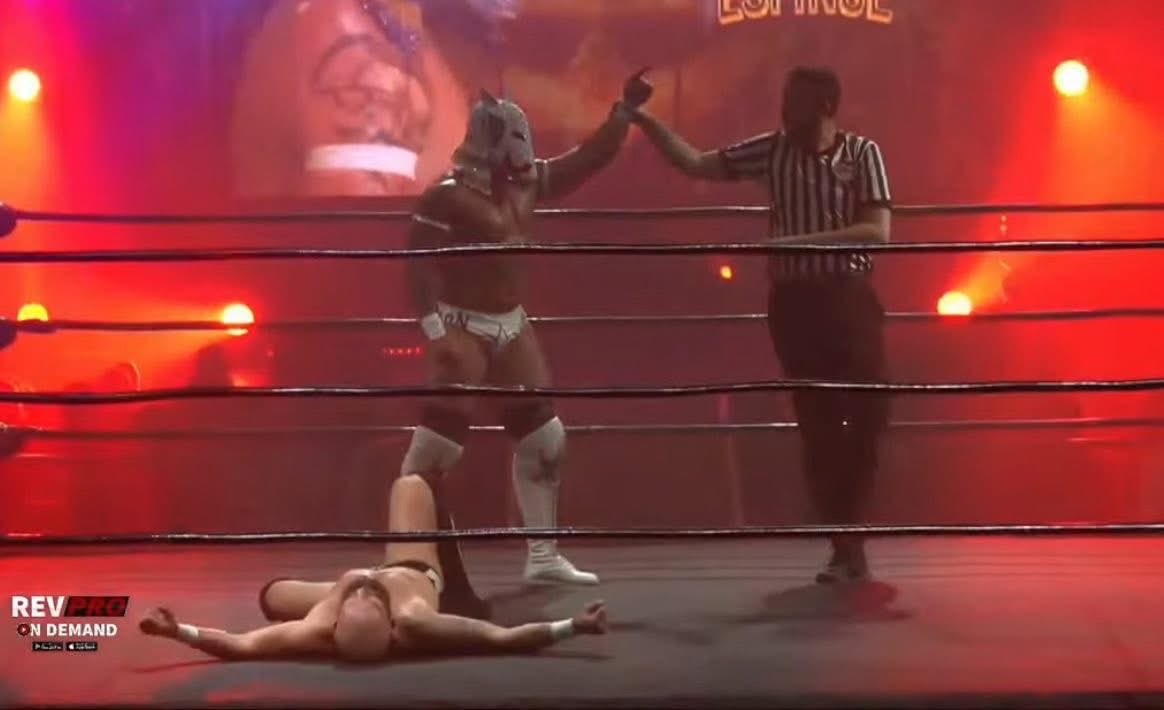 Gracias 🇬🇧, el niño que soño esto, lo esta logrado <a href="/RevProUK/">Revolution Pro</a> <a href="/CMLL_OFICIAL/">Lucha Libre CMLL</a>