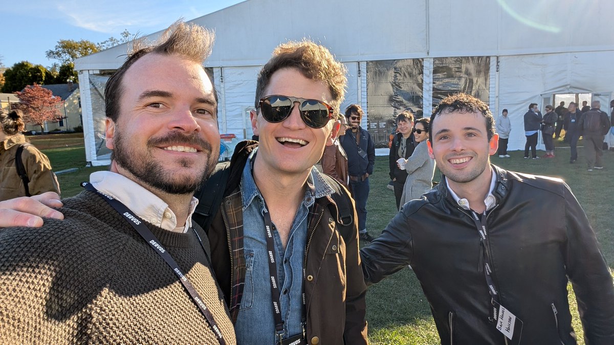 SSteyer41's tweet image. Three Sams at #DERVOS! Recruiting as many Sams in Energy as possible for next year. @DER_Task_Force