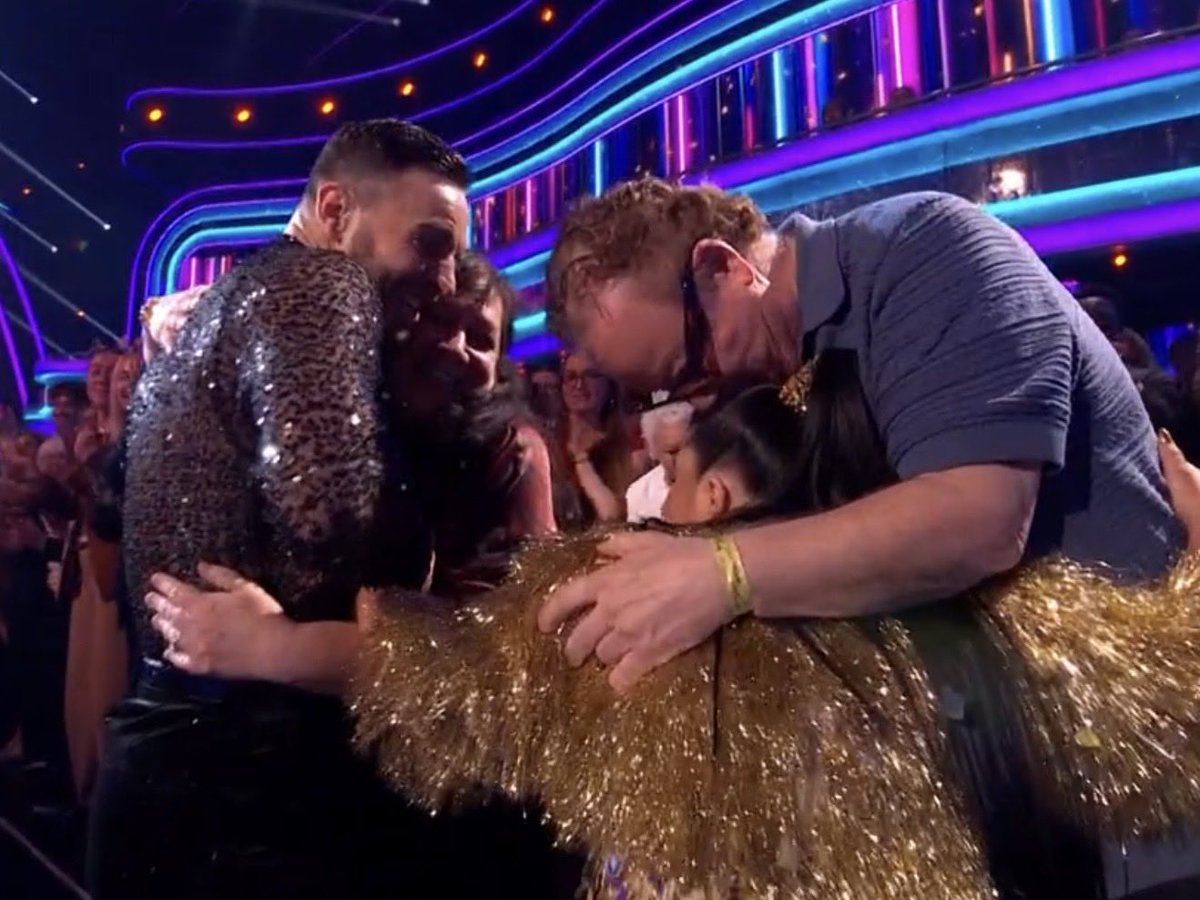 raggedydocs's tweet image. so much joy 💛 #strictly