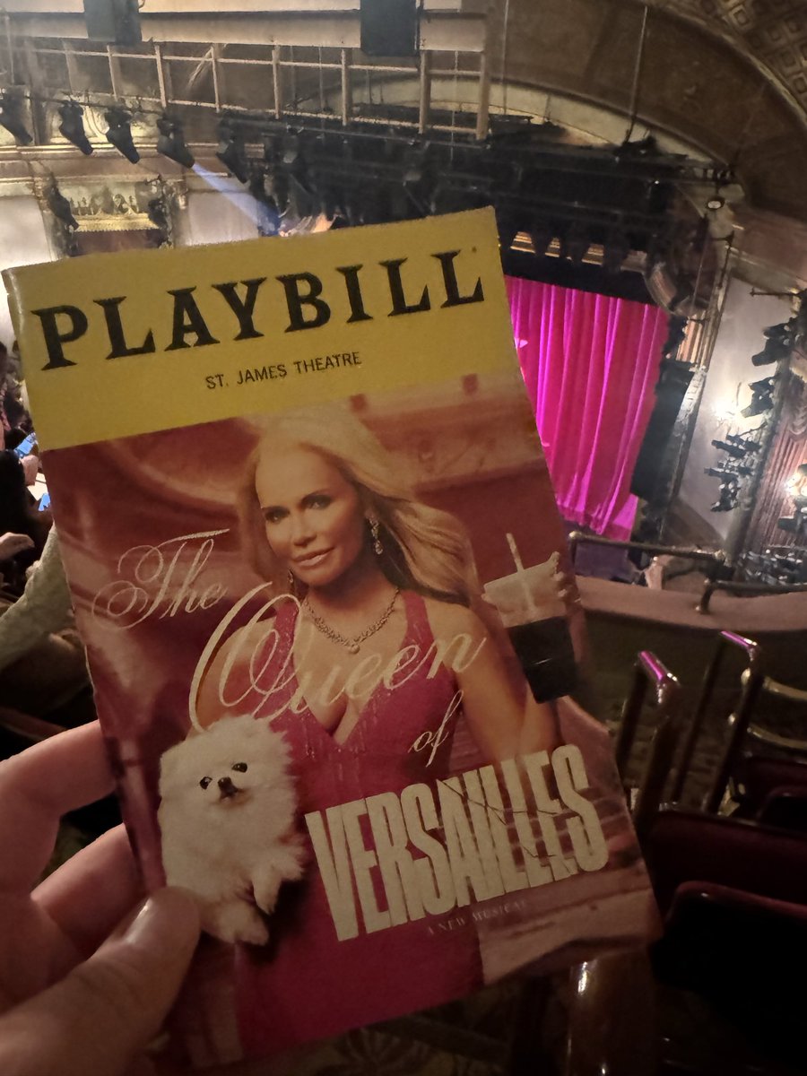 Love you, <a href="/KChenoweth/">Kristin Chenoweth</a>!!! <a href="/qovmusical/">The Queen of Versailles on Broadway</a> <a href="/JackieSiegelusa/">Jackie Siegel, The Queen of Versailles</a>