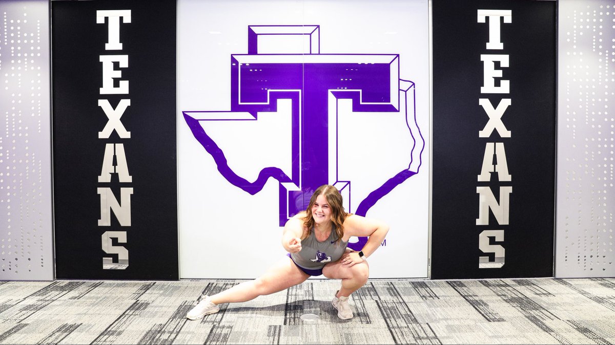 So incredibly blessed to have received a d1 offer from <a href="/TarletonXCTrack/">Tarleton State XC & TF</a> 

Thank you so much Coach Dearth and Coach Carter for this amazing opportunity! Roll Texans🤠💜

<a href="/MomentumThrows/">Momentum Throws</a> <a href="/806hsscmedia/">Jasone Pearson</a> <a href="/Bulldogs_Track/">Plainview Track&Field</a> <a href="/FlatlandAth806/">Flatland Athletics Network</a>