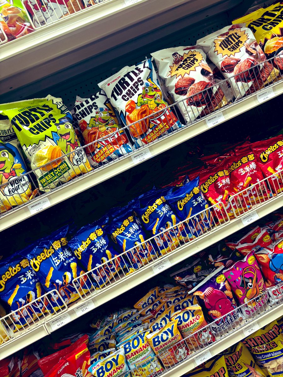 istanmeee's tweet image. i always find the coolest places:)))